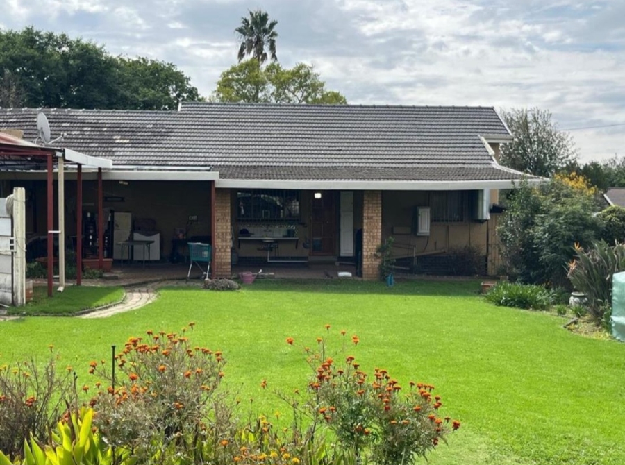 4 Bedroom Property for Sale in Illiondale Gauteng
