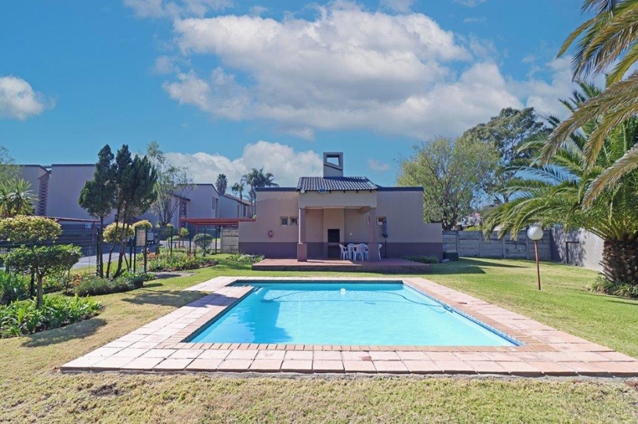 3 Bedroom Property for Sale in Dowerglen Ext 4 Gauteng