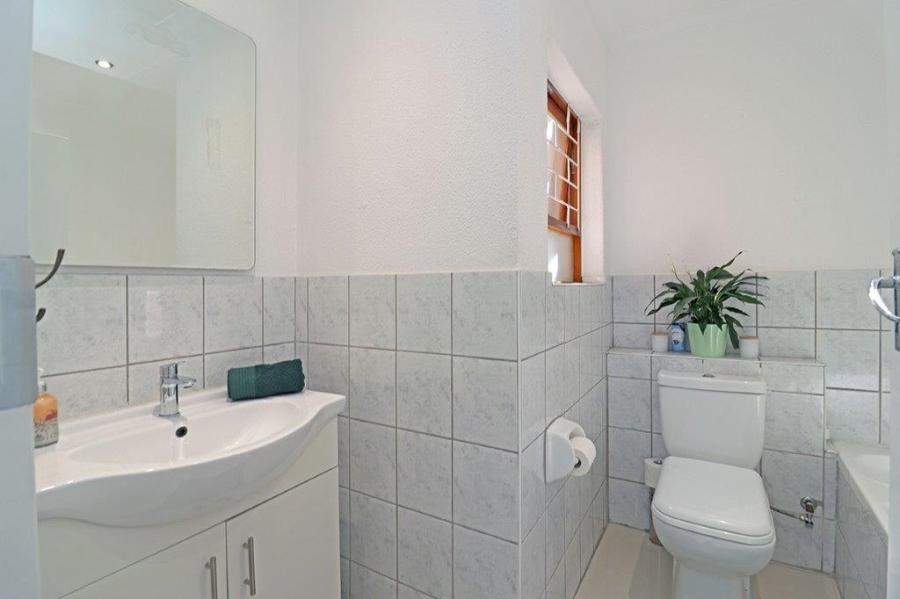 3 Bedroom Property for Sale in Dowerglen Ext 4 Gauteng