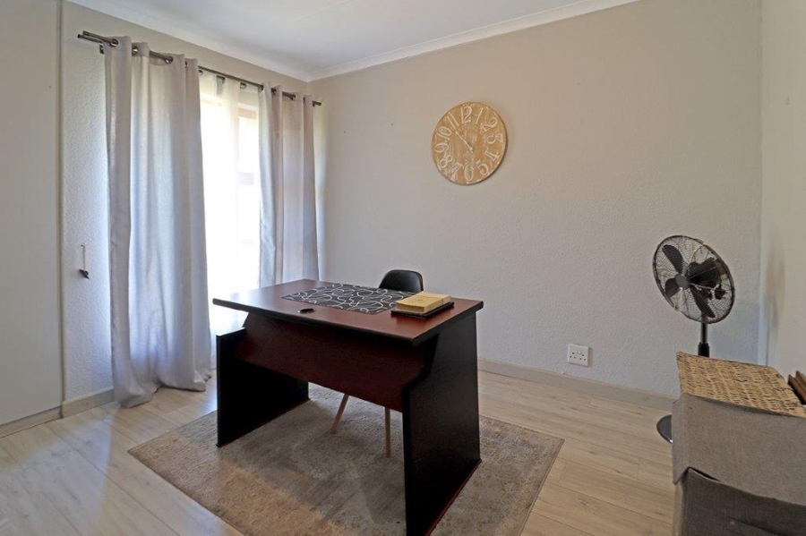 3 Bedroom Property for Sale in Dowerglen Ext 4 Gauteng