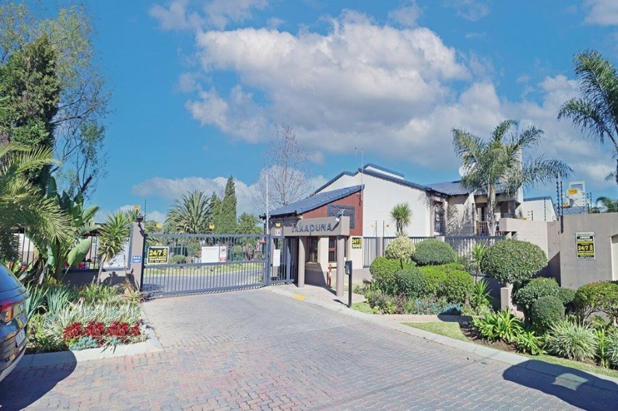 3 Bedroom Property for Sale in Dowerglen Ext 4 Gauteng