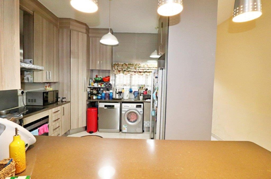 3 Bedroom Property for Sale in Dowerglen Ext 4 Gauteng