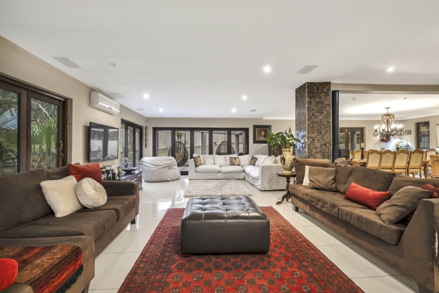 5 Bedroom Property for Sale in Gallo Manor Gauteng