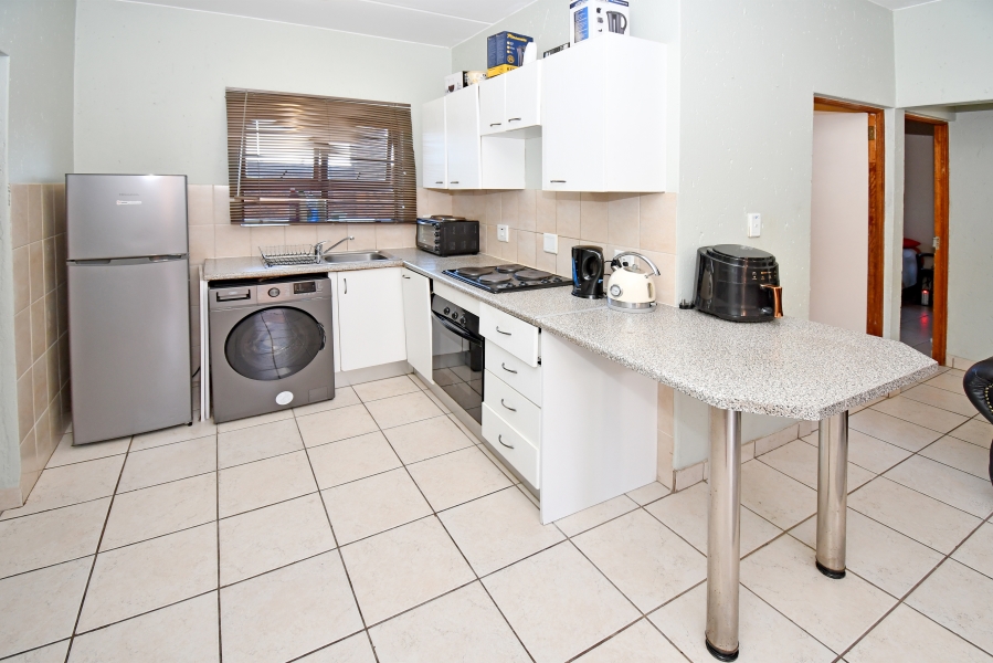 2 Bedroom Property for Sale in North Riding AH Gauteng