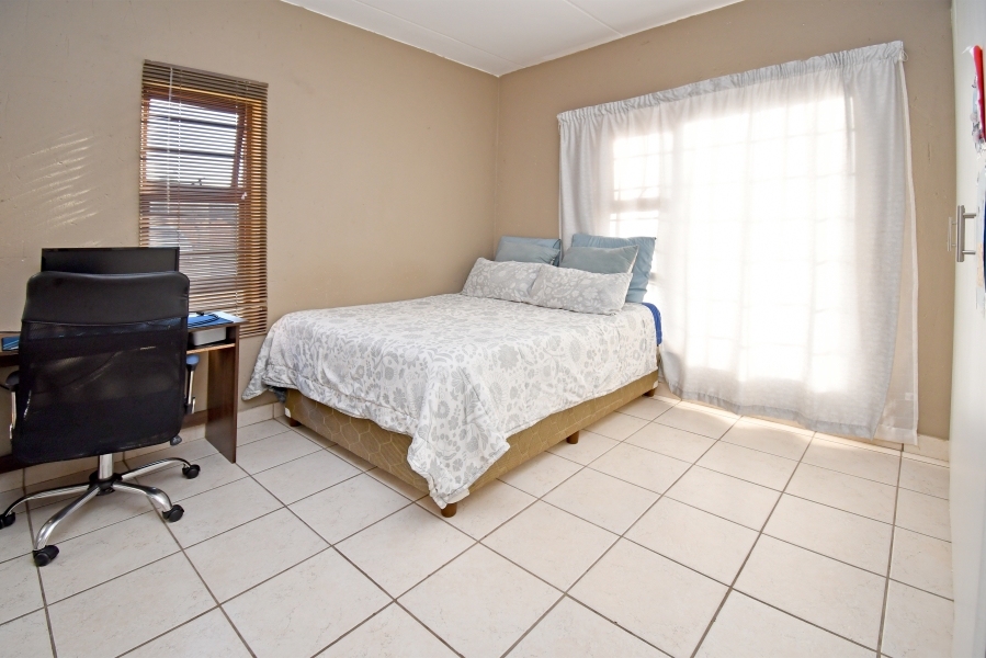 2 Bedroom Property for Sale in North Riding AH Gauteng