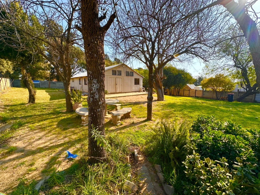 To Let 2 Bedroom Property for Rent in Laezonia Gauteng