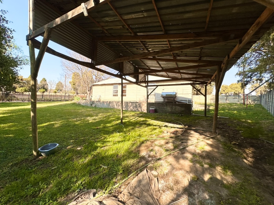 To Let 2 Bedroom Property for Rent in Laezonia Gauteng