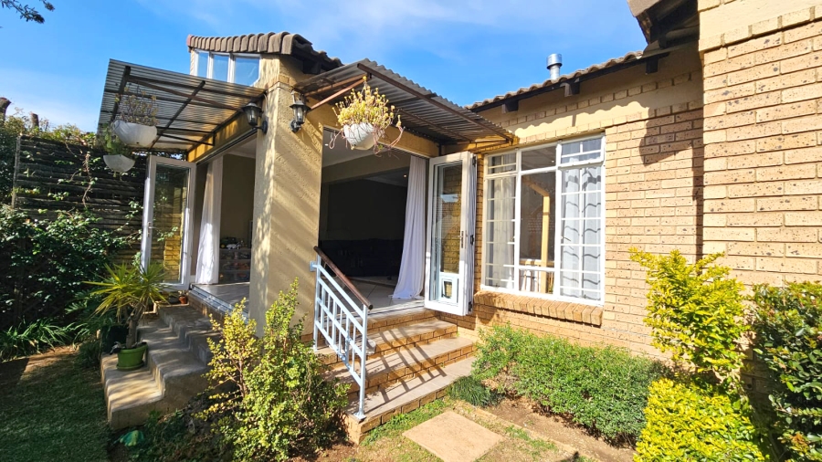 3 Bedroom Property for Sale in Moreleta Park Gauteng