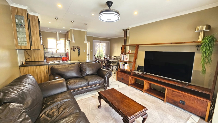 3 Bedroom Property for Sale in Moreleta Park Gauteng