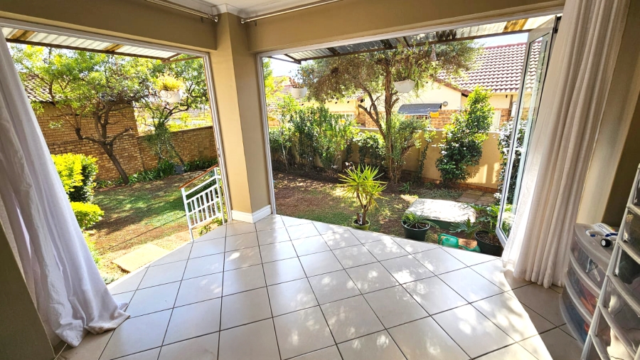 3 Bedroom Property for Sale in Moreleta Park Gauteng