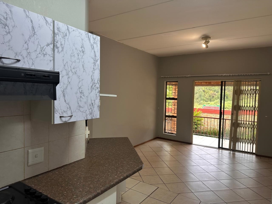 2 Bedroom Property for Sale in Roodekrans Gauteng