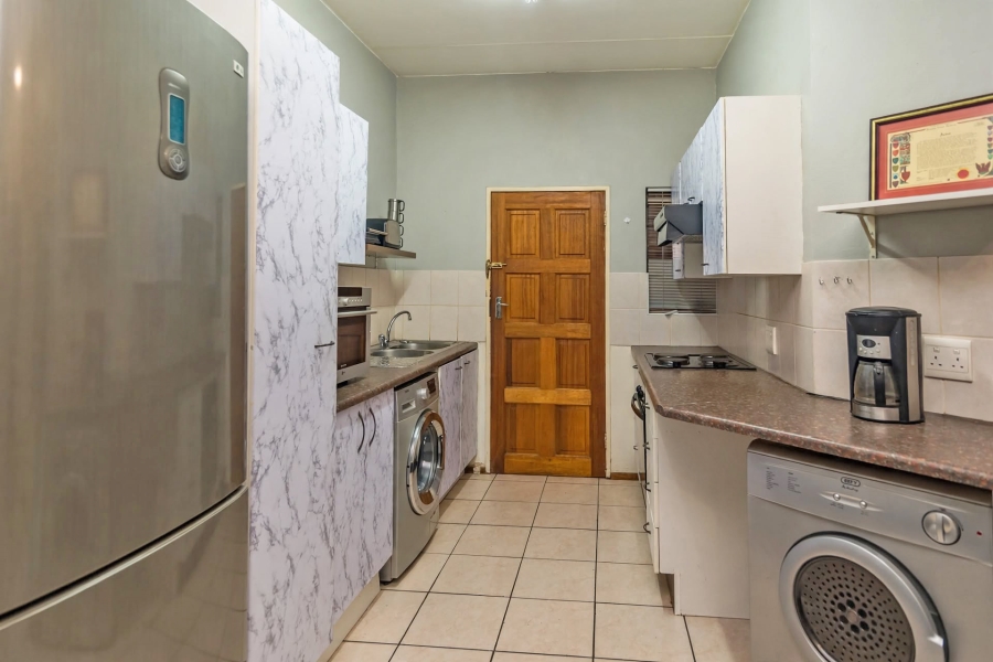 2 Bedroom Property for Sale in Roodekrans Gauteng