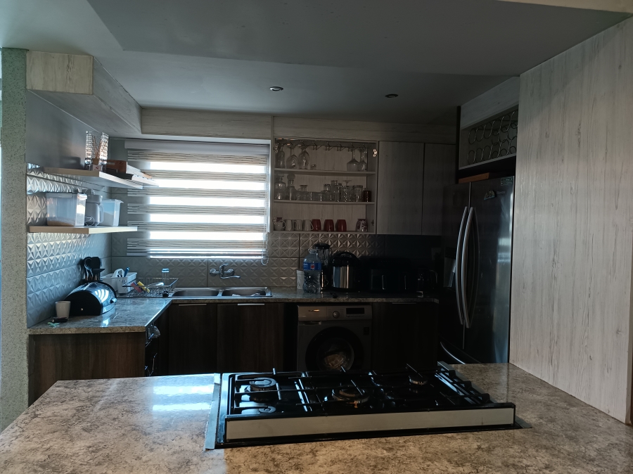 4 Bedroom Property for Sale in Karenpark Gauteng