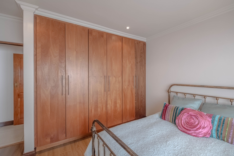 3 Bedroom Property for Sale in Linksfield Gauteng