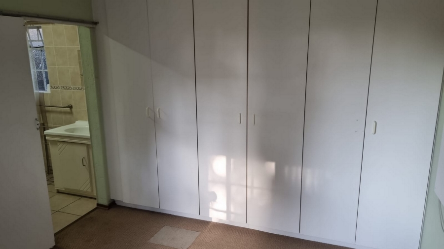 3 Bedroom Property for Sale in Birchleigh North Gauteng