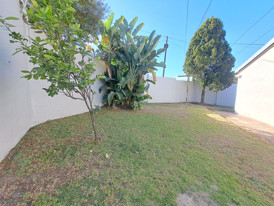 To Let 2 Bedroom Property for Rent in Strathavon Gauteng