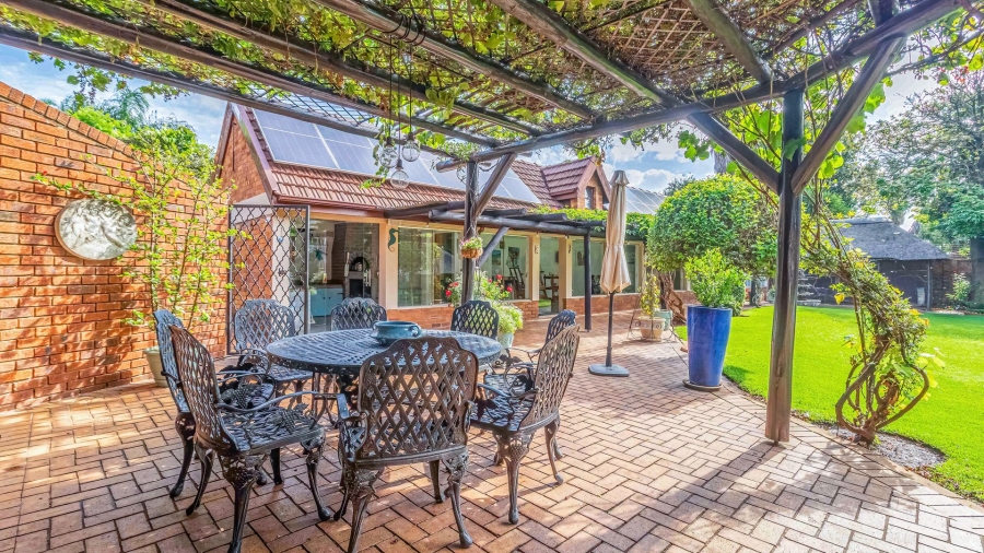 4 Bedroom Property for Sale in Bedfordview Gauteng