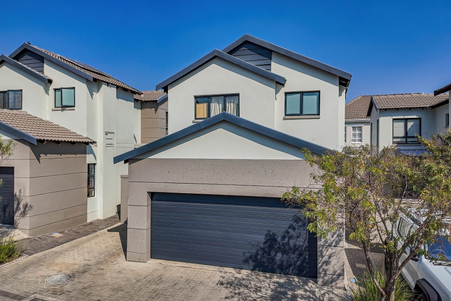 3 Bedroom Property for Sale in Fourways Gauteng