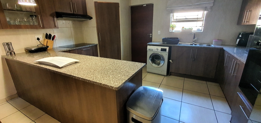 3 Bedroom Property for Sale in Equestria Gauteng