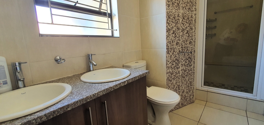 3 Bedroom Property for Sale in Equestria Gauteng