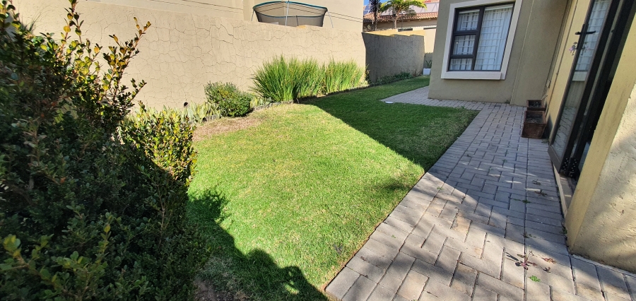 3 Bedroom Property for Sale in Equestria Gauteng