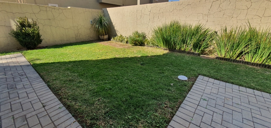 3 Bedroom Property for Sale in Equestria Gauteng