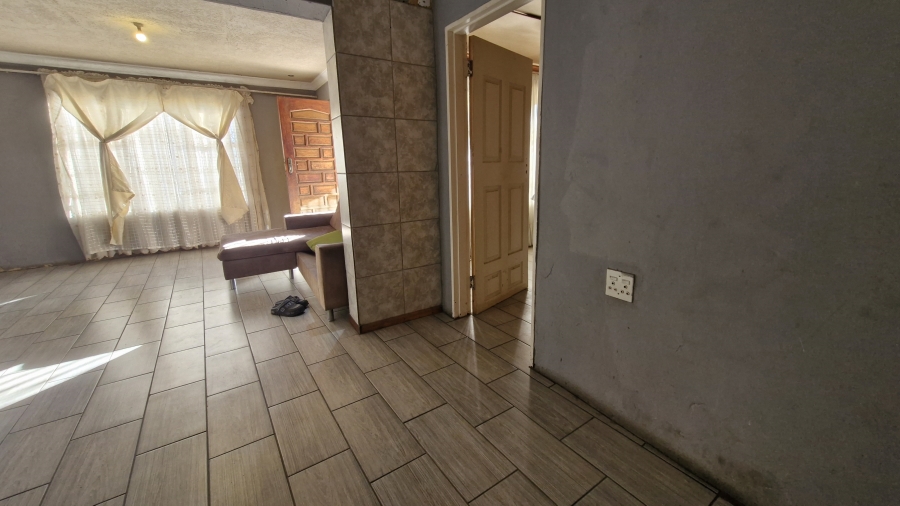 3 Bedroom Property for Sale in Vergenoeg Gauteng