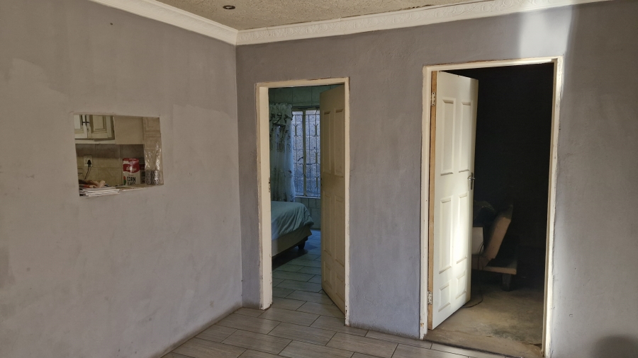 3 Bedroom Property for Sale in Vergenoeg Gauteng