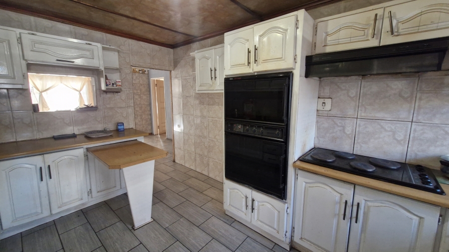 3 Bedroom Property for Sale in Vergenoeg Gauteng