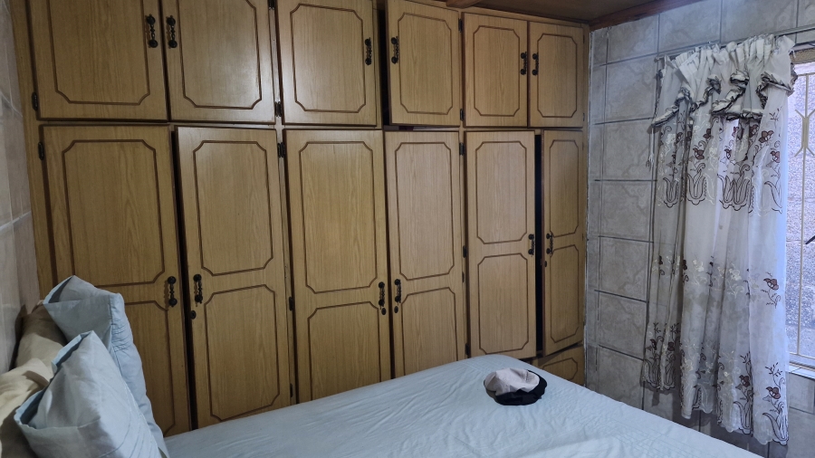 3 Bedroom Property for Sale in Vergenoeg Gauteng