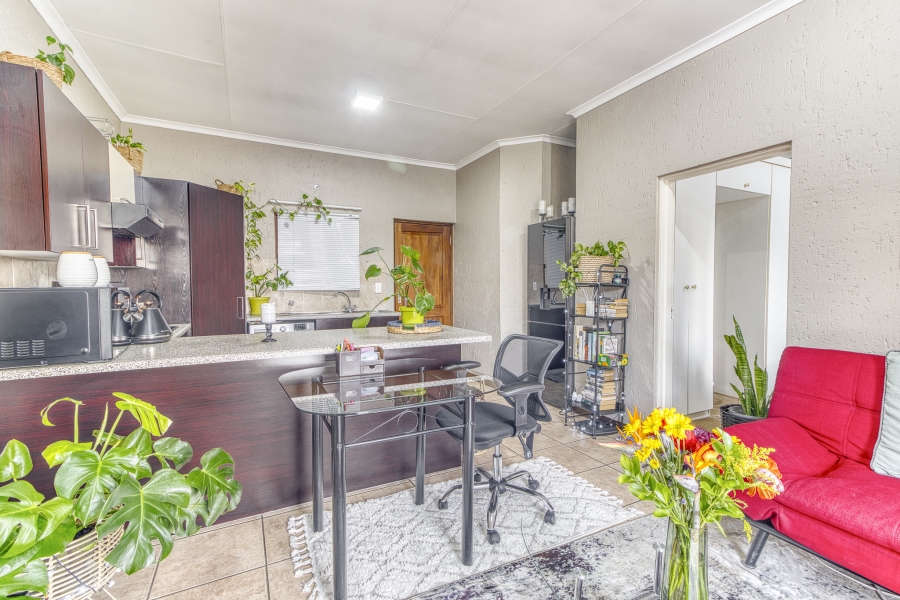 1 Bedroom Property for Sale in Paulshof Gauteng