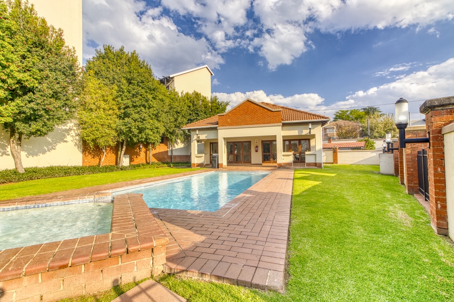 1 Bedroom Property for Sale in Paulshof Gauteng