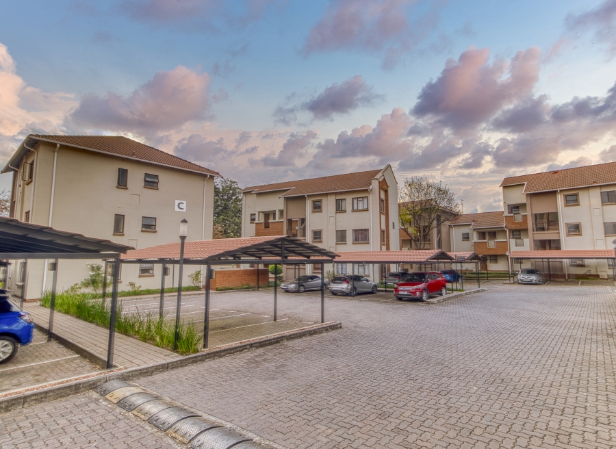 1 Bedroom Property for Sale in Paulshof Gauteng