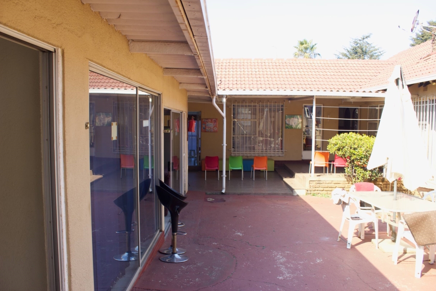 Commercial Property for Sale in Van Riebeeck Park Gauteng