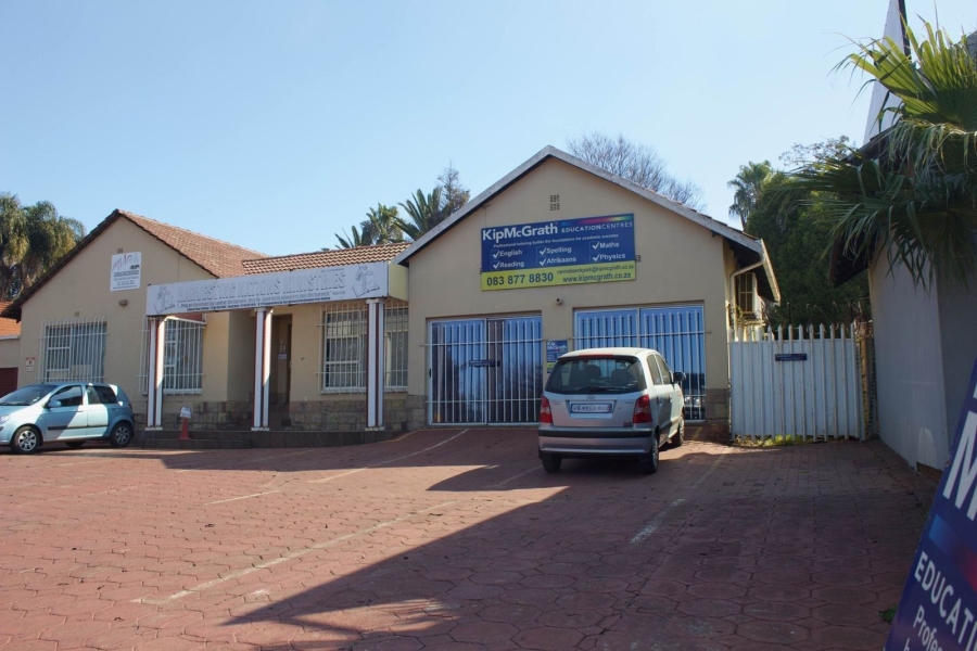 Commercial Property for Sale in Van Riebeeck Park Gauteng