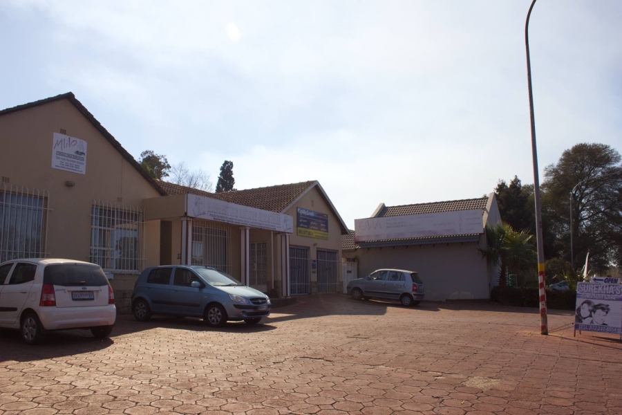 Commercial Property for Sale in Van Riebeeck Park Gauteng