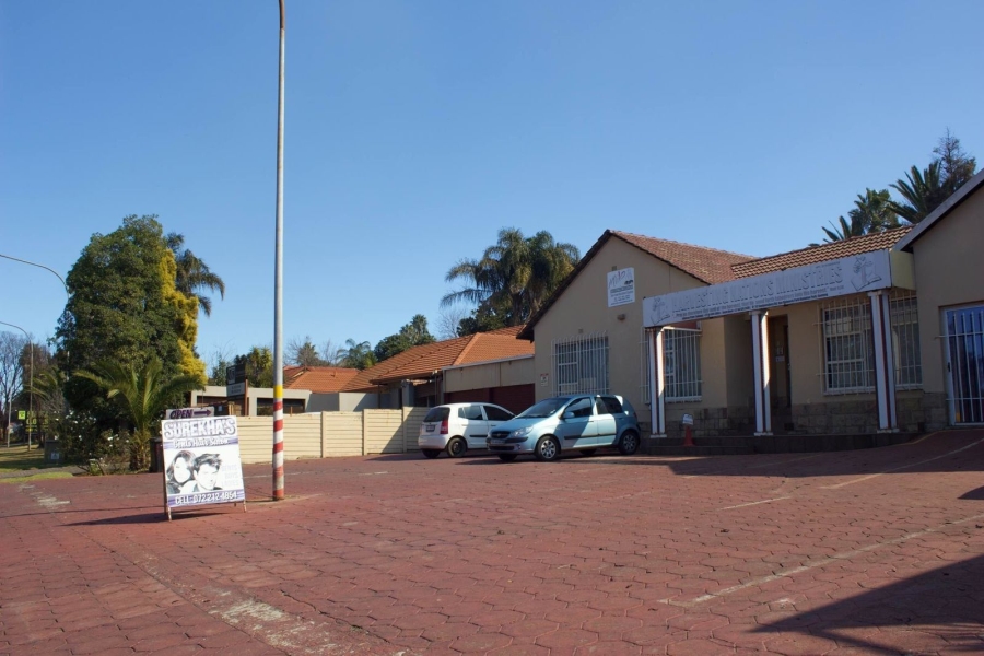 Commercial Property for Sale in Van Riebeeck Park Gauteng