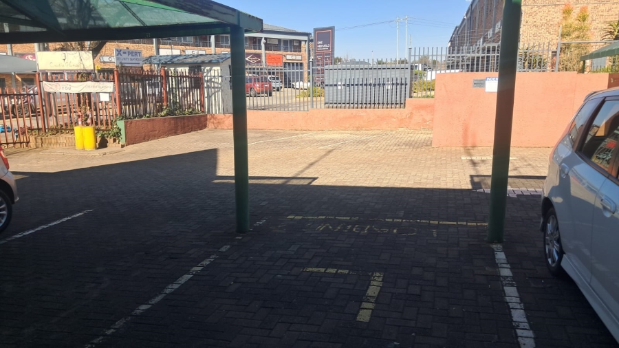To Let Commercial Property for Rent in Highveld Gauteng