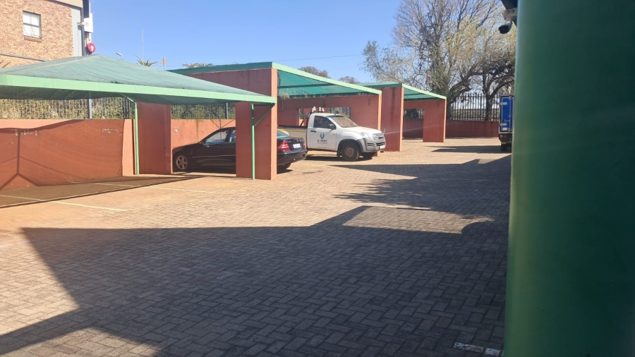 To Let Commercial Property for Rent in Highveld Gauteng