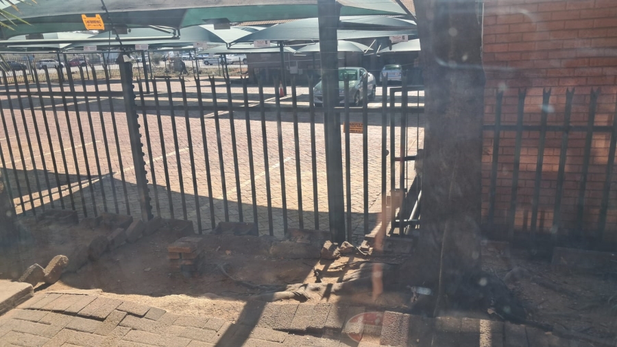 To Let Commercial Property for Rent in Highveld Gauteng