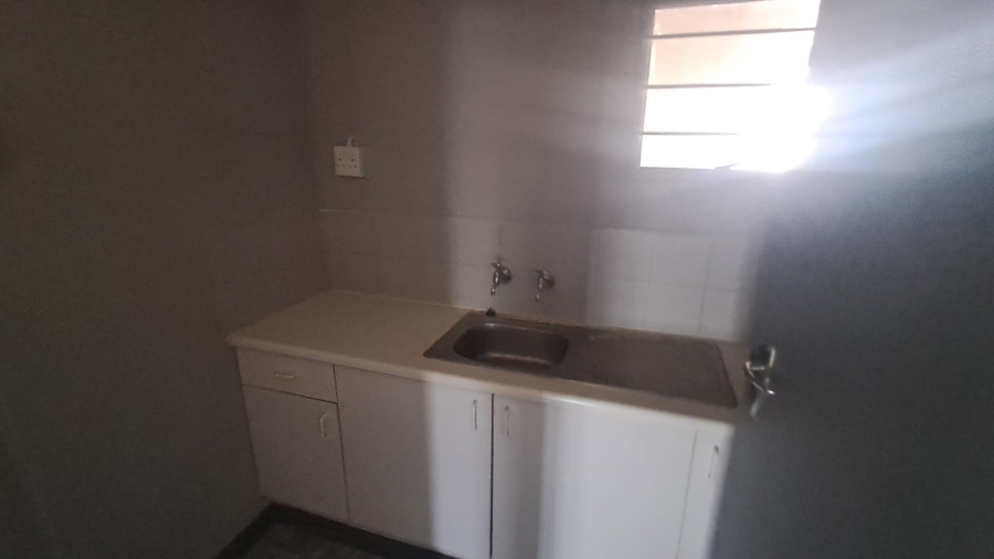To Let Commercial Property for Rent in Highveld Gauteng