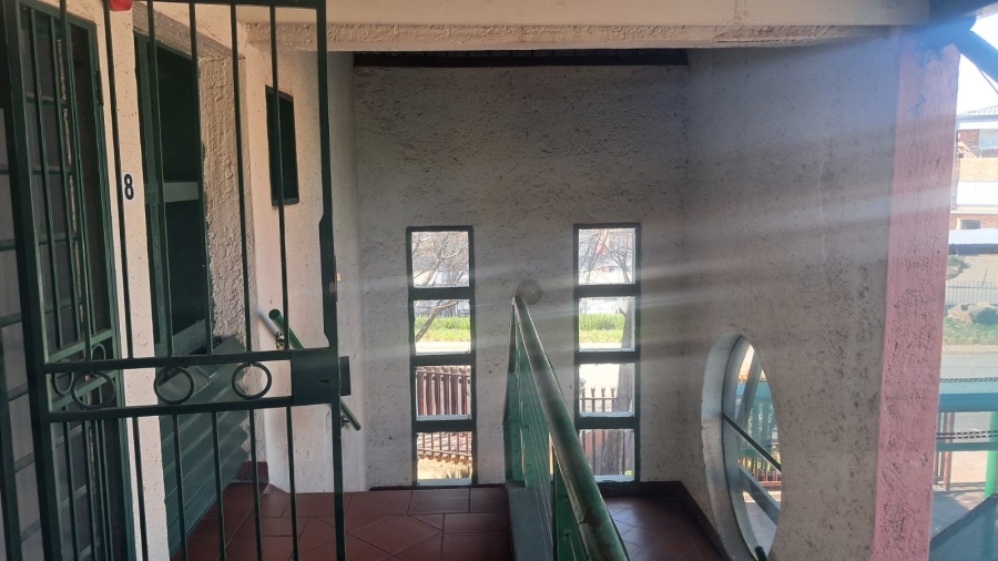 To Let Commercial Property for Rent in Highveld Gauteng