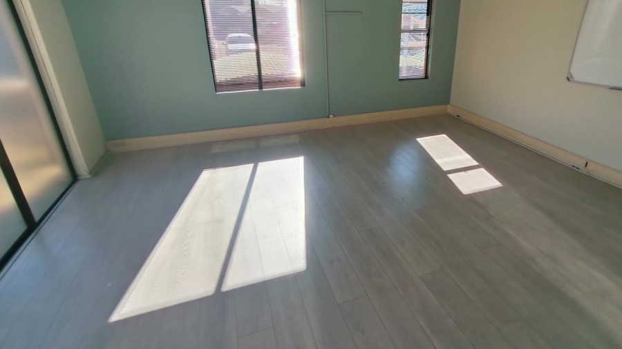 To Let Commercial Property for Rent in Route 21 Business Park Gauteng