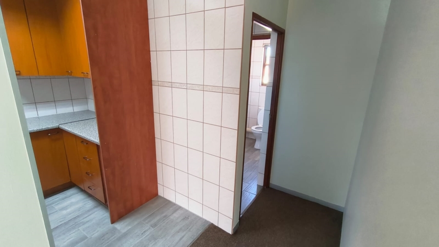 To Let Commercial Property for Rent in Route 21 Business Park Gauteng