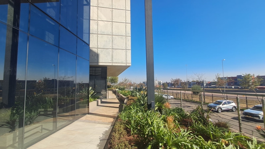 To Let Commercial Property for Rent in Doringkloof Gauteng