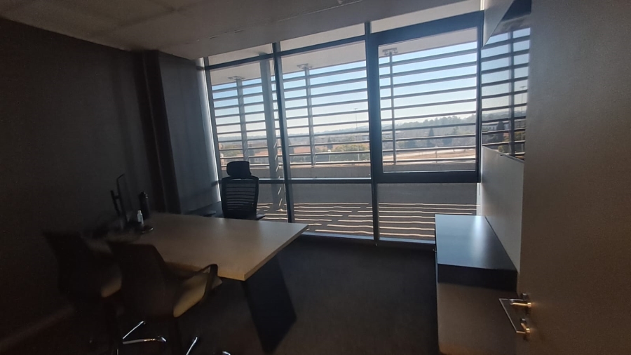 To Let Commercial Property for Rent in Doringkloof Gauteng