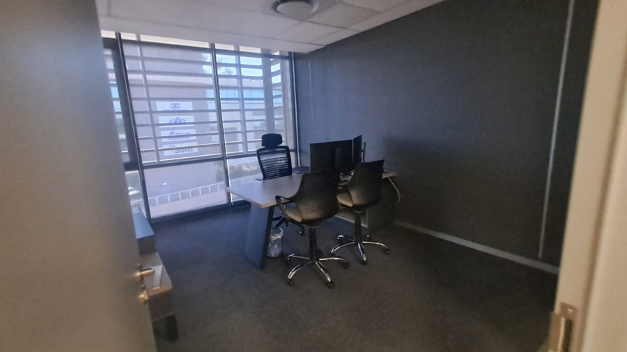 To Let Commercial Property for Rent in Doringkloof Gauteng