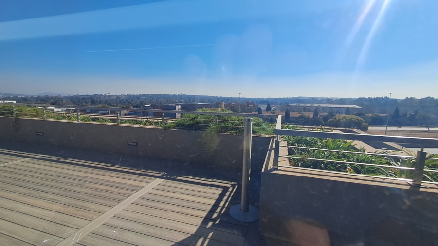 To Let Commercial Property for Rent in Doringkloof Gauteng