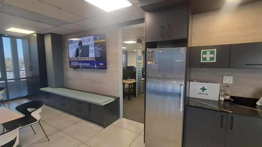 To Let Commercial Property for Rent in Doringkloof Gauteng