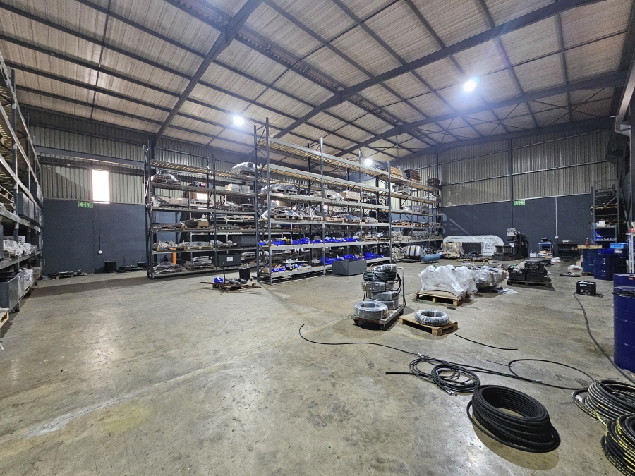 To Let Commercial Property for Rent in Knoppieslaagte Gauteng